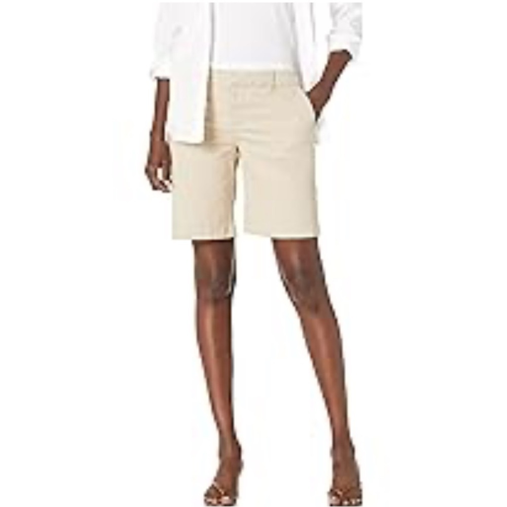 TOMMY HILFIGHER Hollywood 9" tan High rise woman classic casual short NWT 18